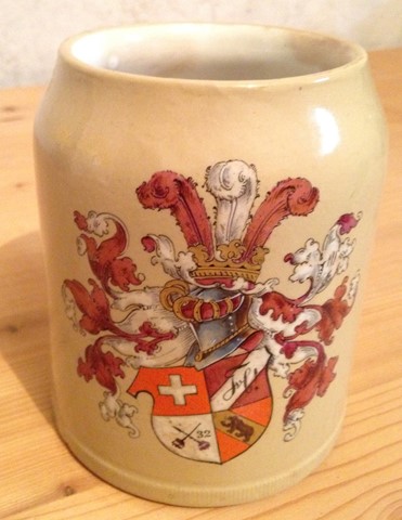 Helvetia Bern - Steinguthumpen