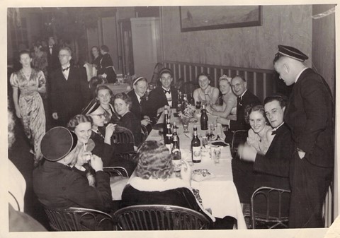 1938