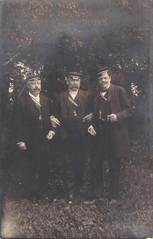 1912