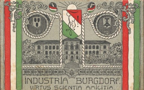 1913