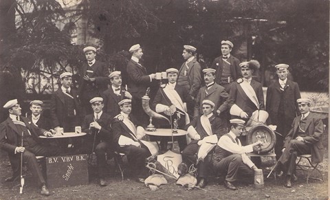 1912